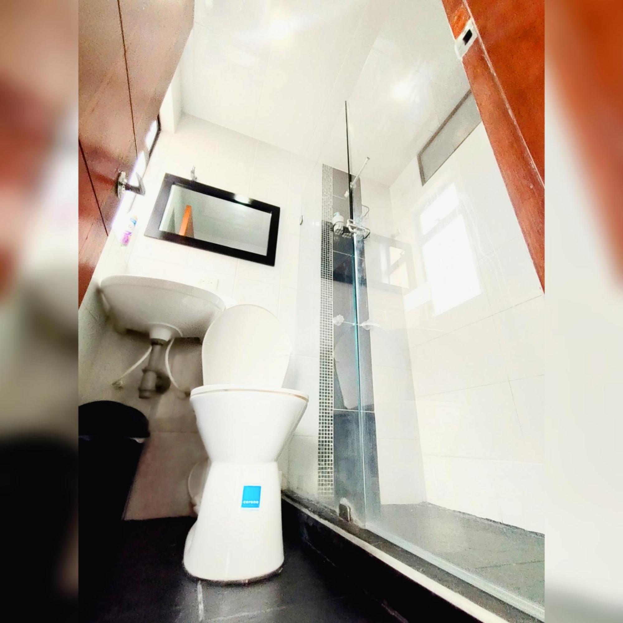 Amplia Y Comoda Con Bano Privado Privatunterkunft